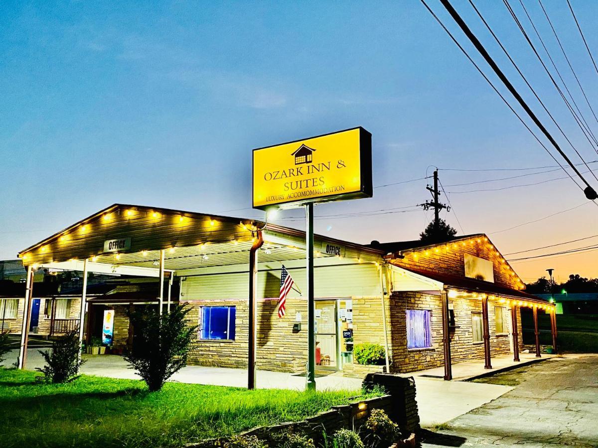 Ozark Inn & Suites Exteriör bild